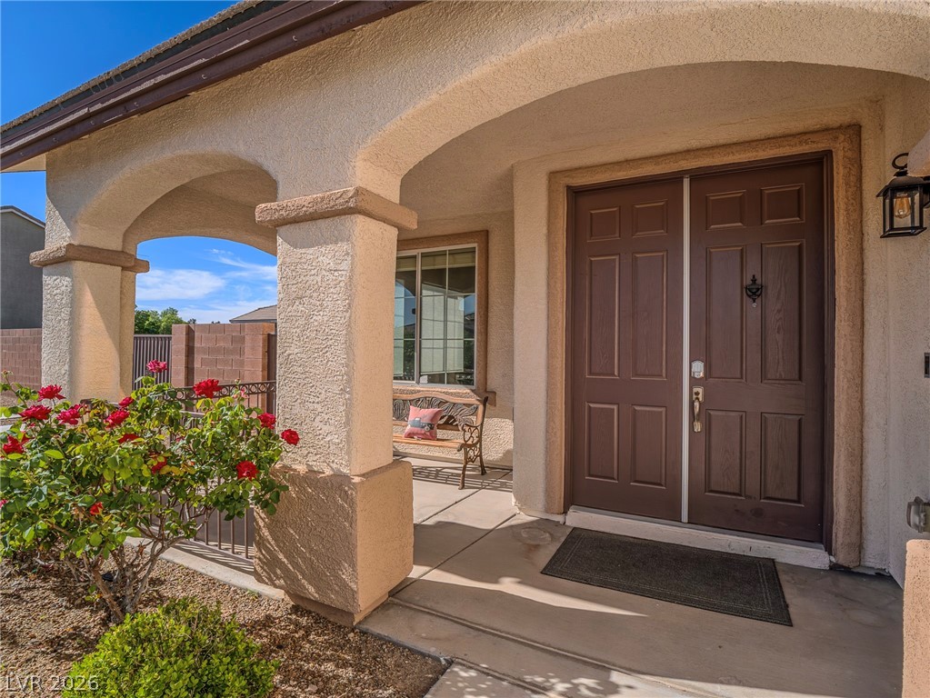 6258 Iginlas Goal Avenue Las Vegas NV 89131