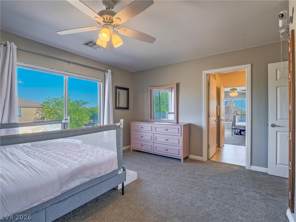 6258 Iginlas Goal Avenue Las Vegas NV 89131