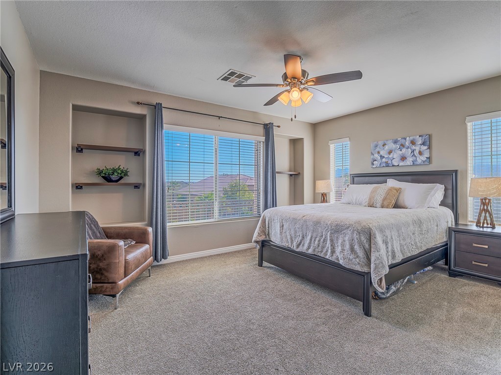6258 Iginlas Goal Avenue Las Vegas NV 89131