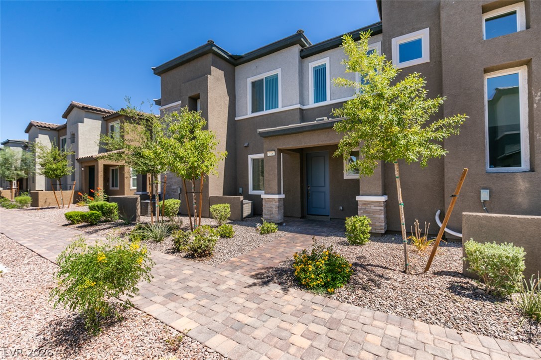 218 Krameria Avenue Henderson NV 89011
