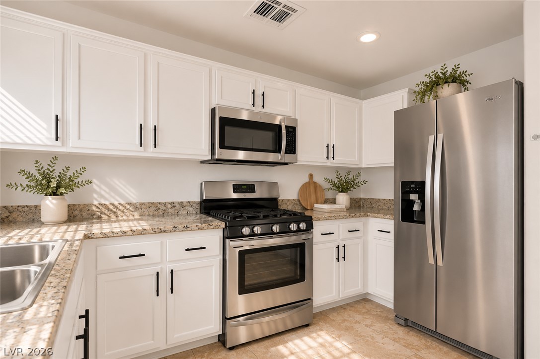 1125 Cathedral Ridge Street Henderson NV 89052