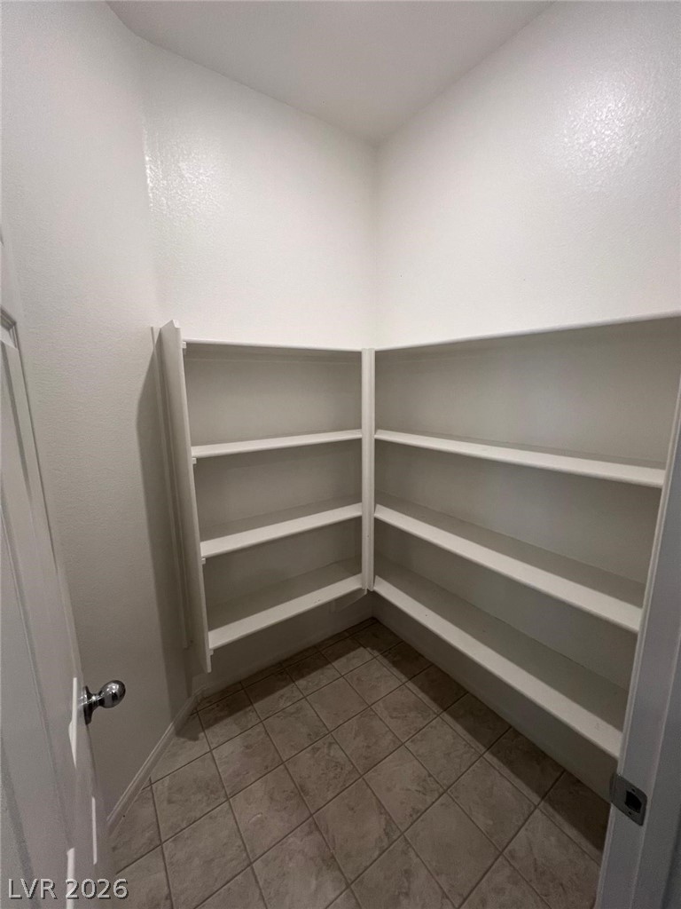 6071 Castle Gardens Avenue Las Vegas NV 89130