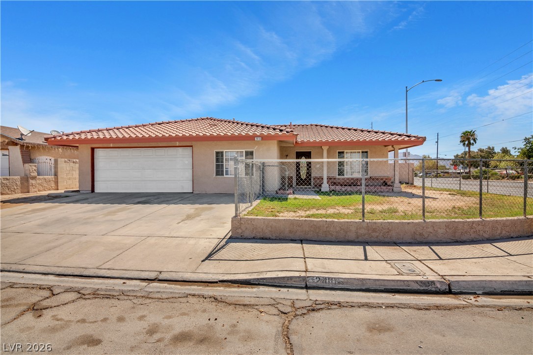 2410 East Oak Glen Way Las Vegas NV 89115