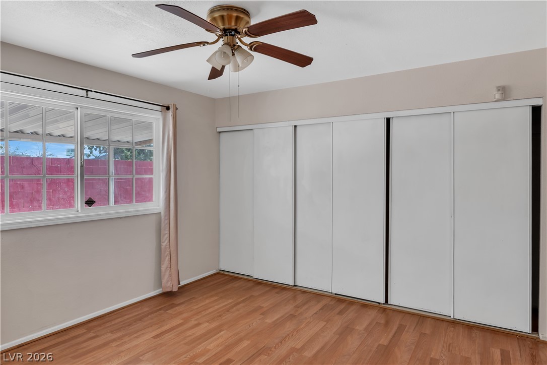 2410 East Oak Glen Way Las Vegas NV 89115