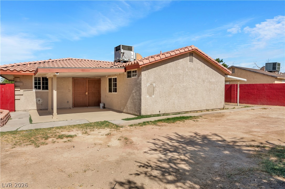 2410 East Oak Glen Way Las Vegas NV 89115