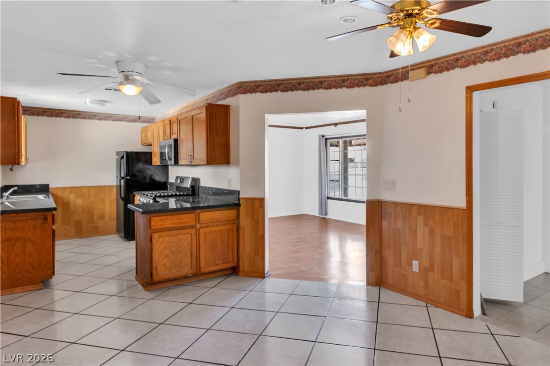 2410 East Oak Glen Way Las Vegas NV 89115
