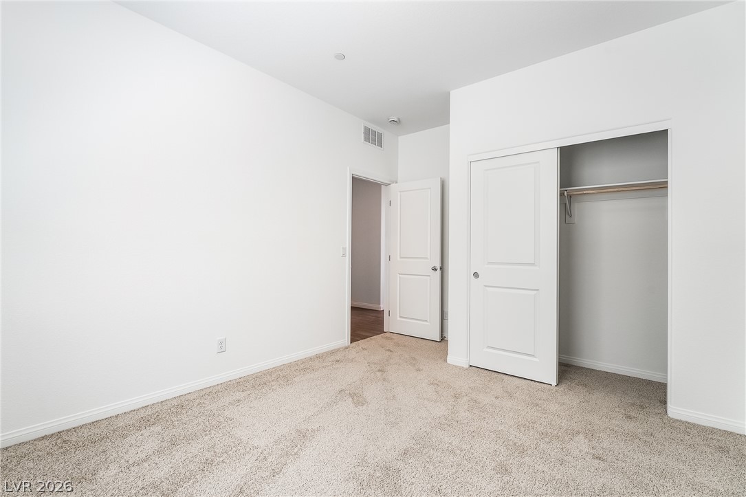 9332 Juniper Shade Street Las Vegas NV 89178