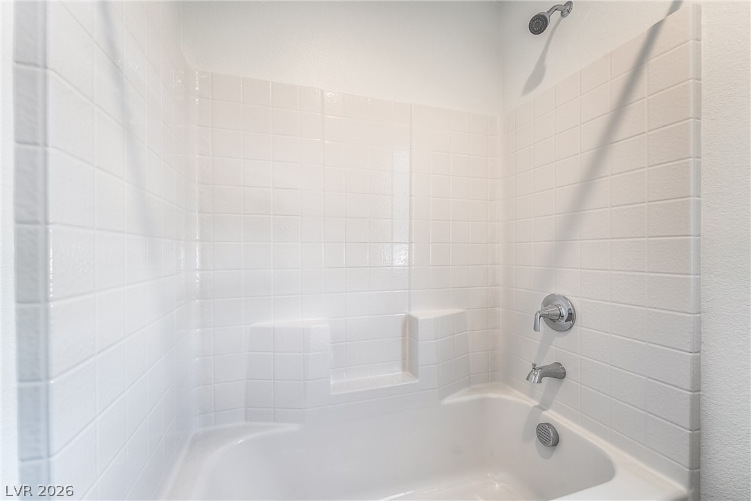 9332 Juniper Shade Street Las Vegas NV 89178