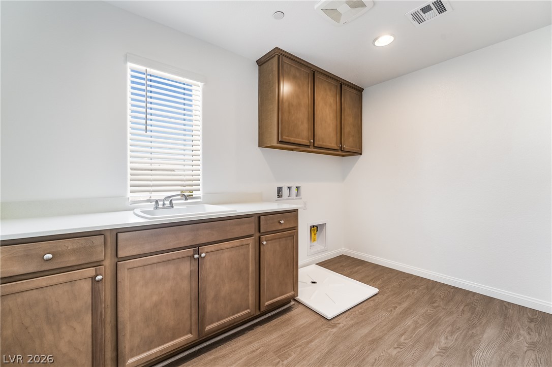 9332 Juniper Shade Street Las Vegas NV 89178