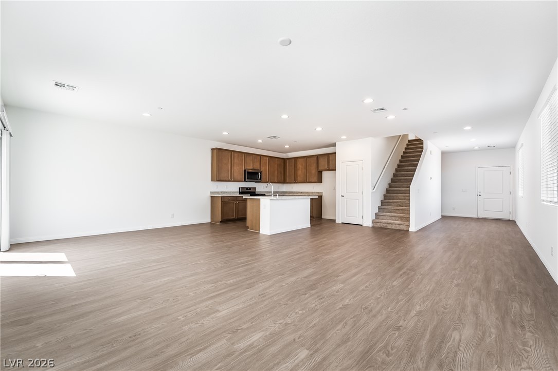9332 Juniper Shade Street Las Vegas NV 89178