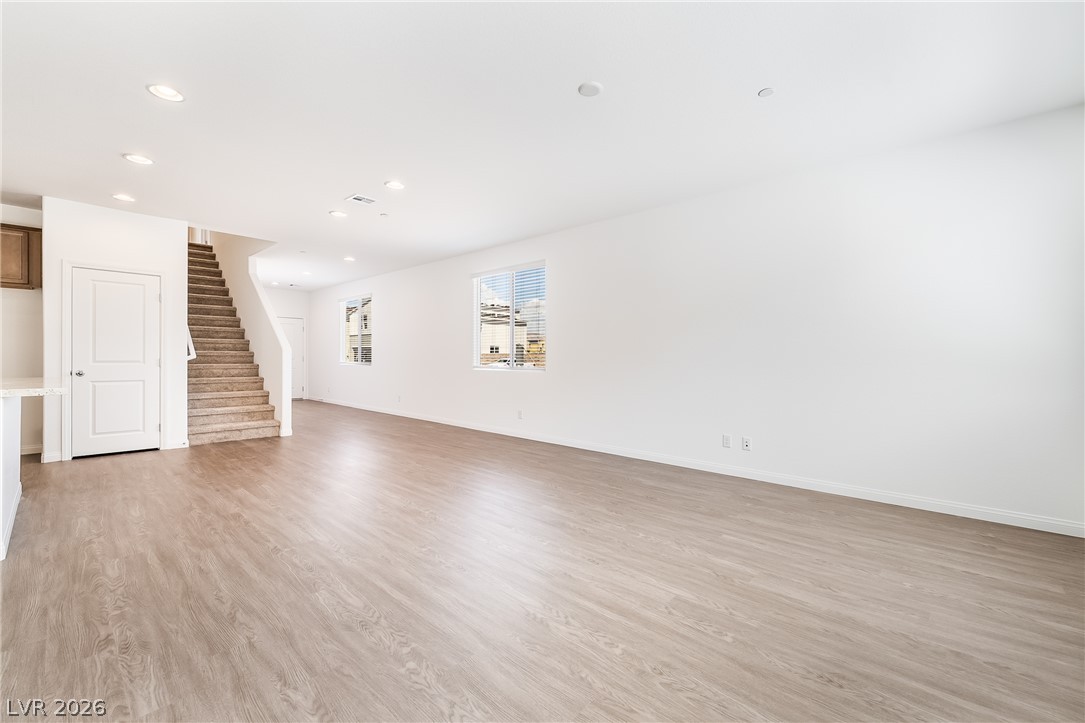 9332 Juniper Shade Street Las Vegas NV 89178