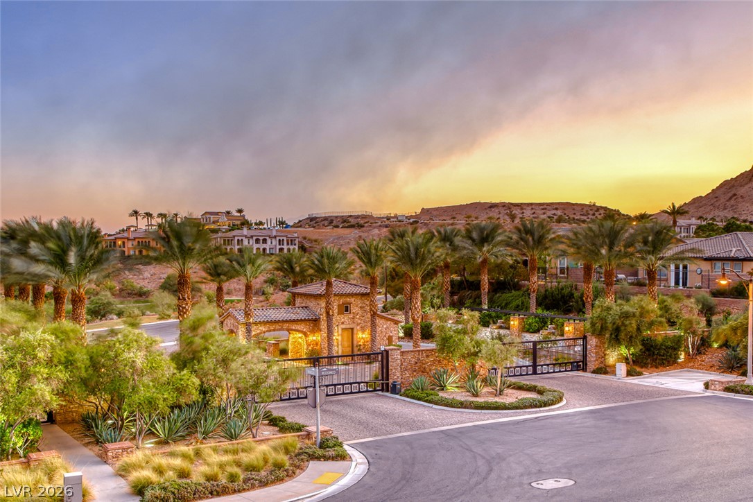 41 Moltrasio Lane Henderson NV 89011
