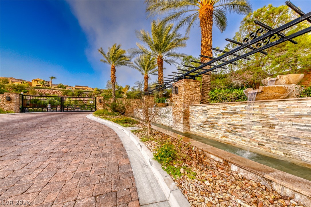 41 Moltrasio Lane Henderson NV 89011