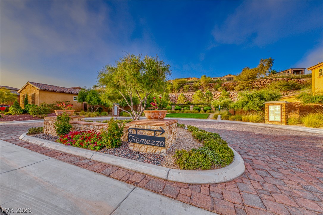 41 Moltrasio Lane Henderson NV 89011