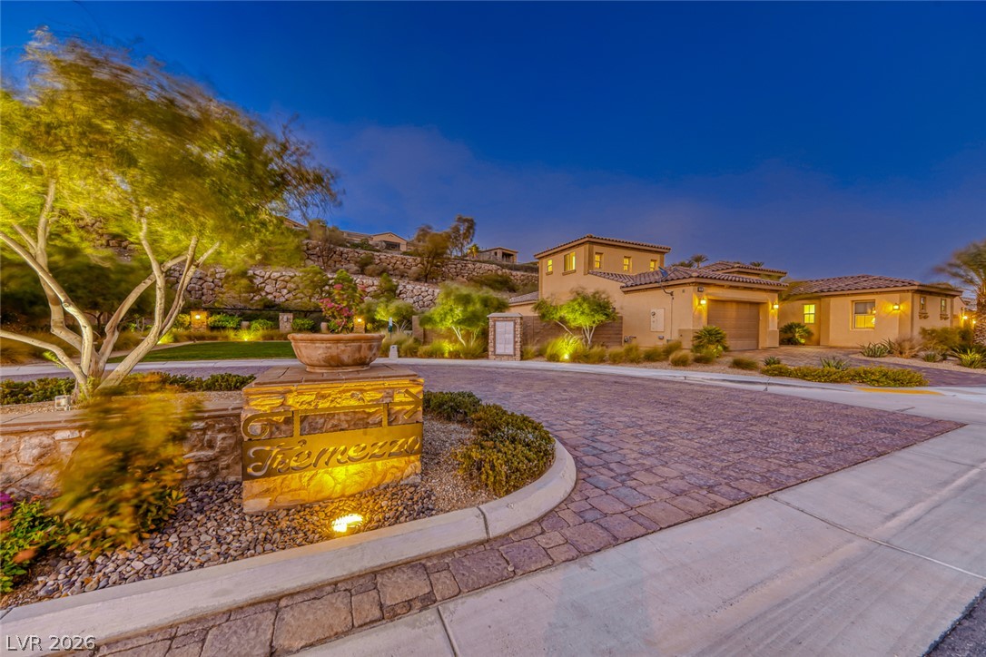 41 Moltrasio Lane Henderson NV 89011
