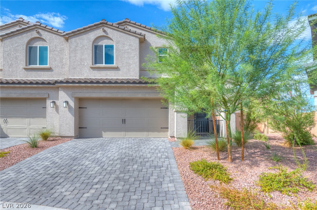 769 Spidersilk Track Street Henderson NV 89011