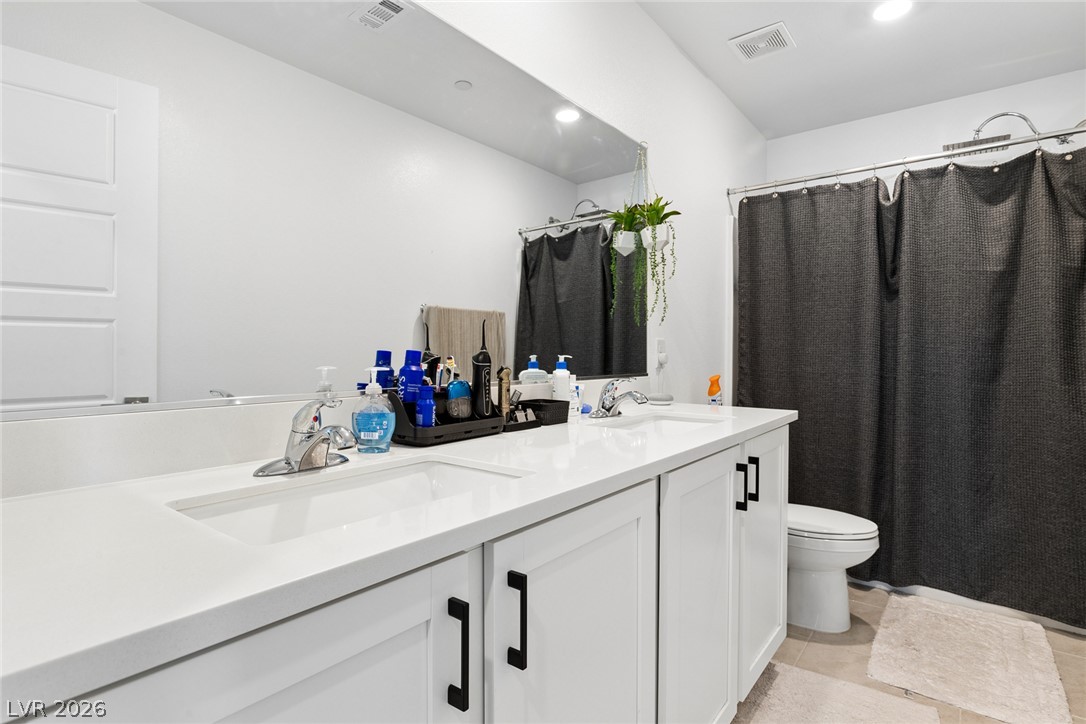 769 Spidersilk Track Street Henderson NV 89011