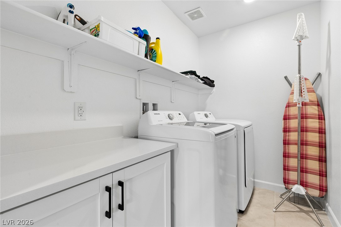 769 Spidersilk Track Street Henderson NV 89011