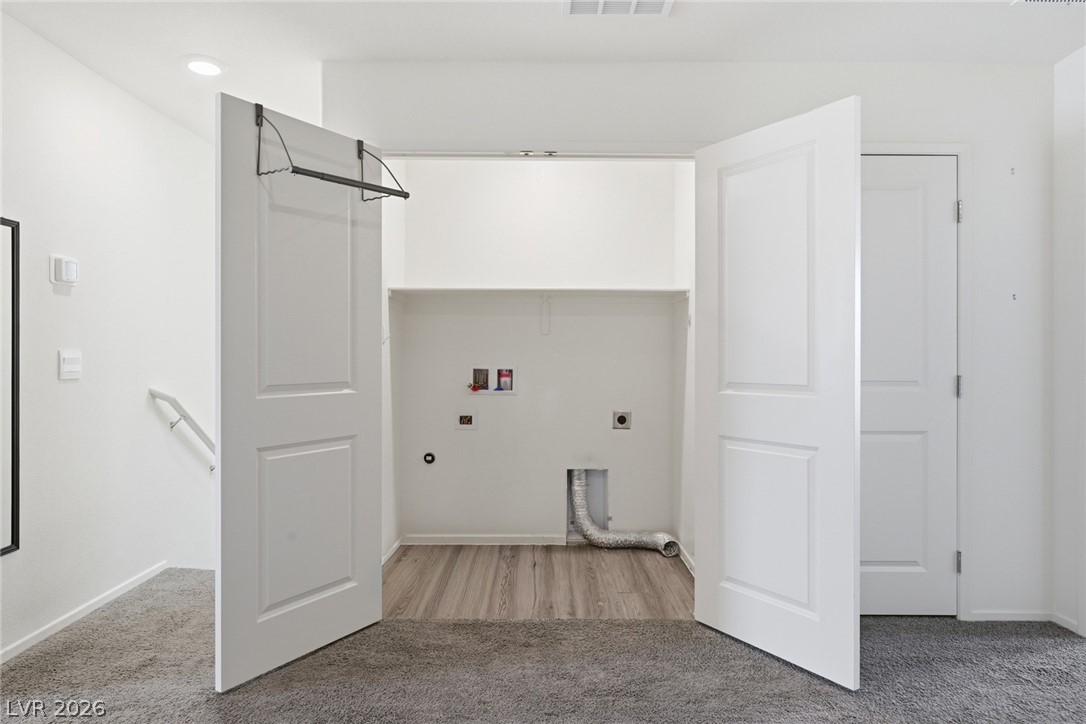 6916 Stratham Hill Street Las Vegas NV 89166