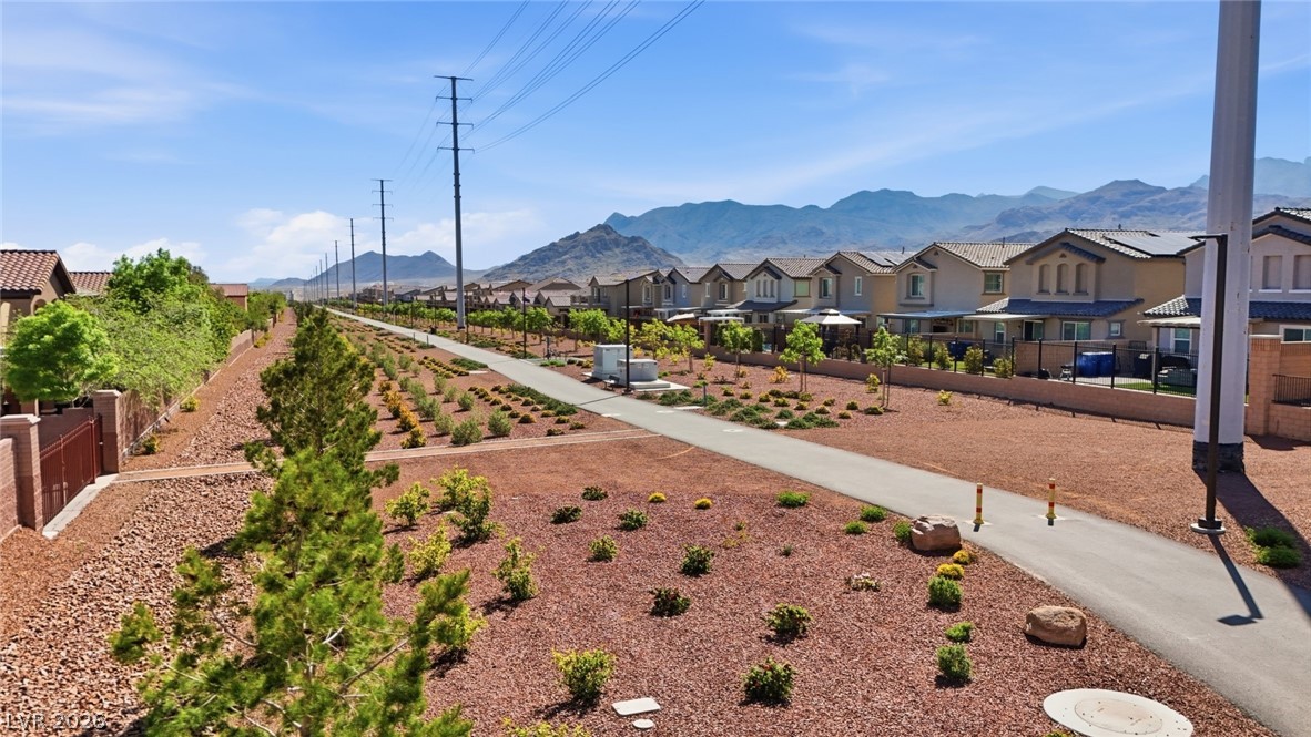 6916 Stratham Hill Street Las Vegas NV 89166