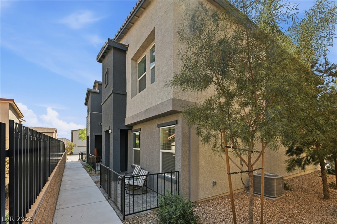 6916 Stratham Hill Street Las Vegas NV 89166