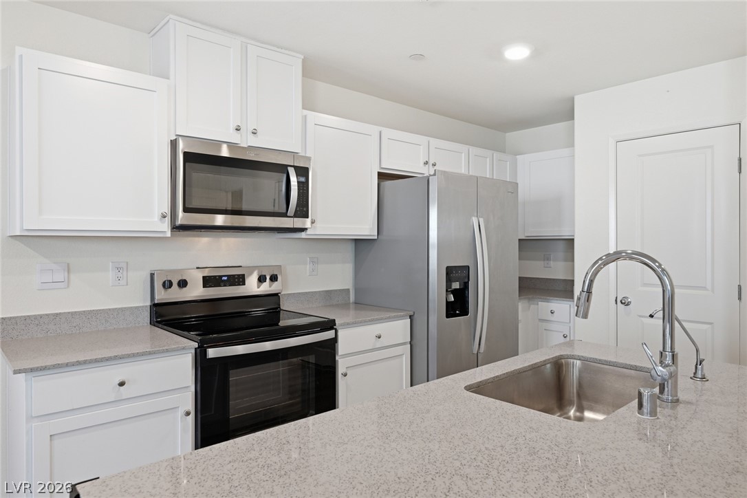 6916 Stratham Hill Street Las Vegas NV 89166