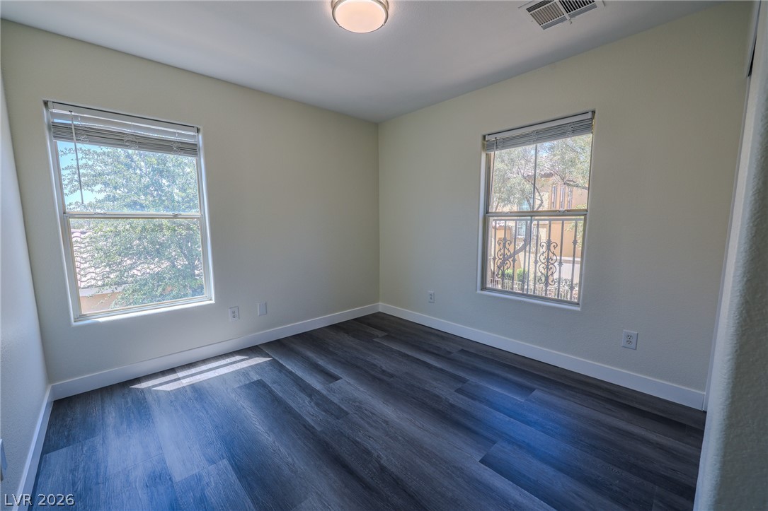 6649 Bluebell Garden Street Las Vegas NV 89149