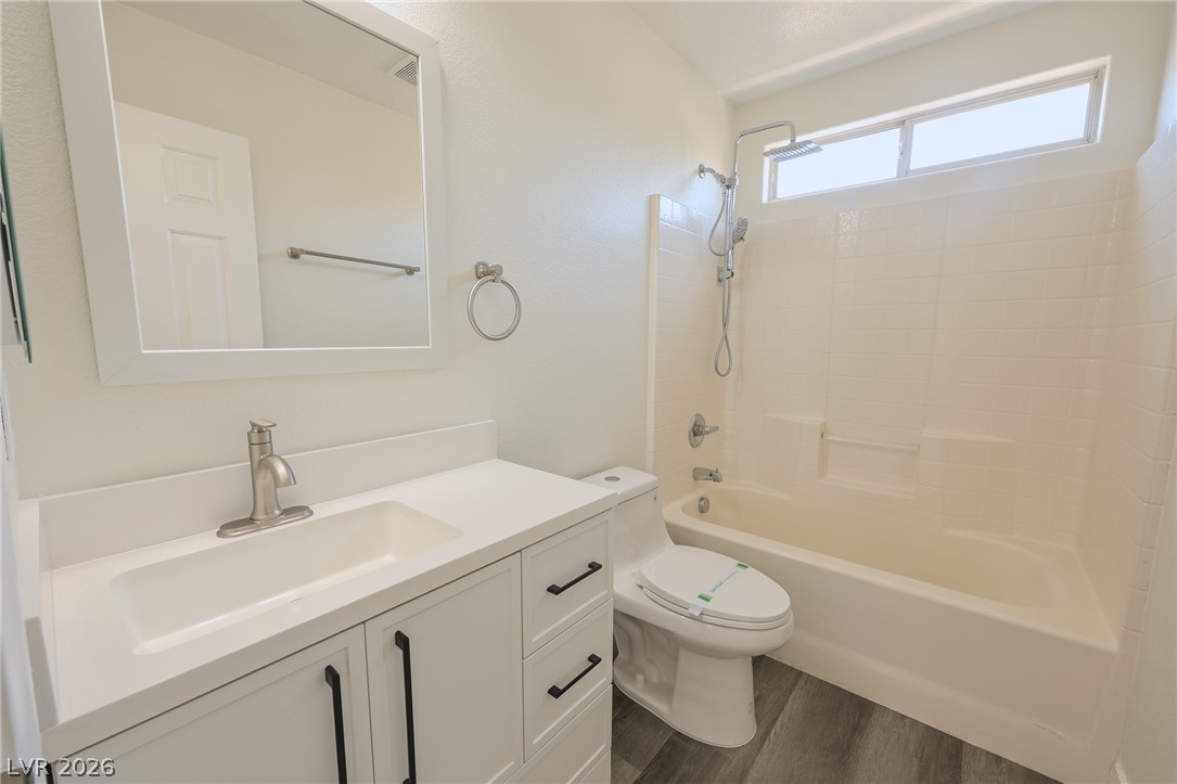 6649 Bluebell Garden Street Las Vegas NV 89149