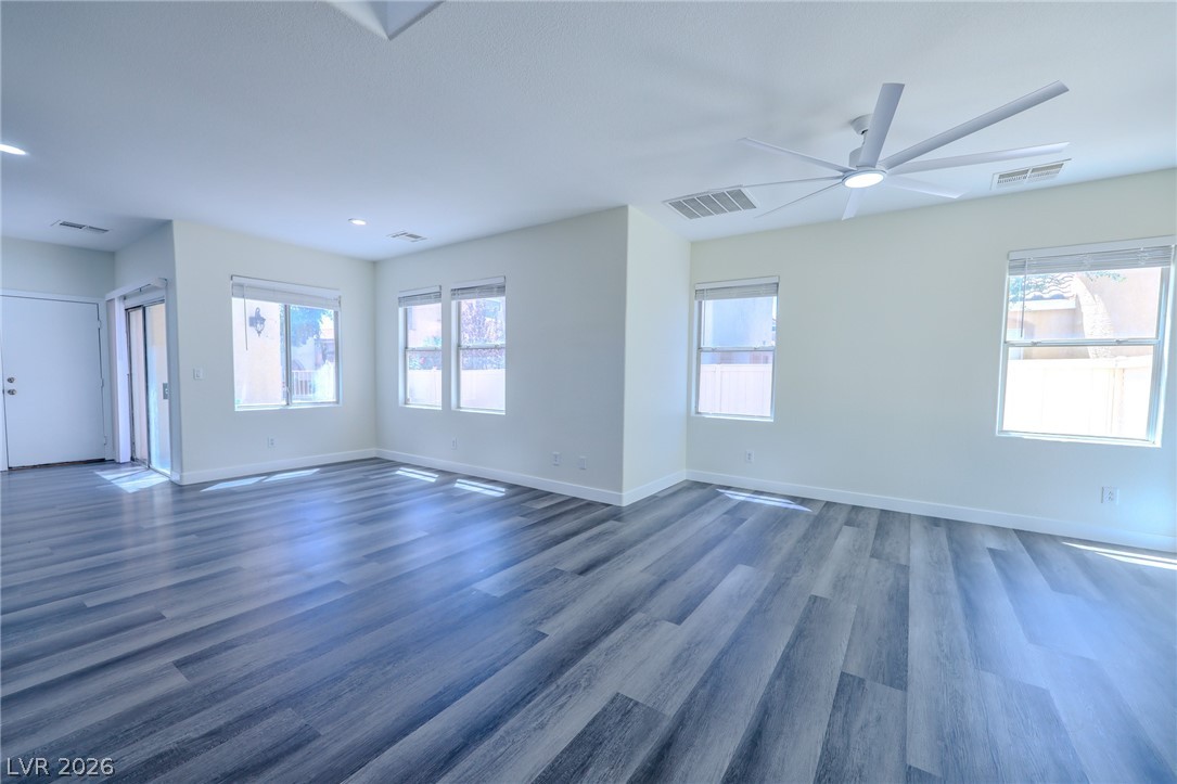 6649 Bluebell Garden Street Las Vegas NV 89149