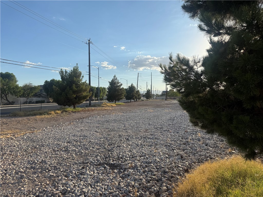 51 Madge Lane Las Vegas NV 89110