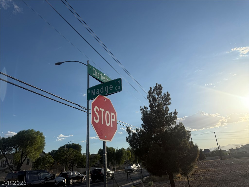 51 Madge Lane Las Vegas NV 89110