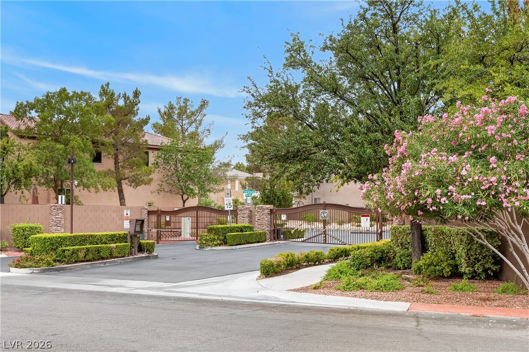 9917 Via Toro Avenue Las Vegas NV 89117