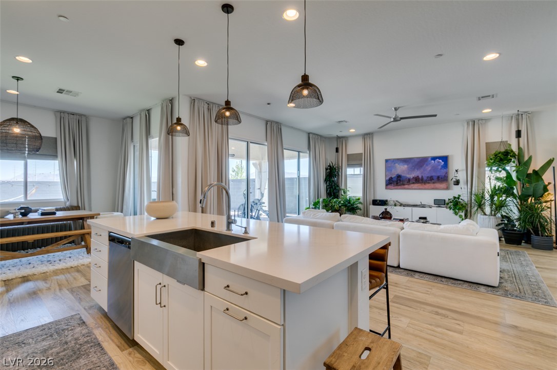 7514 Hadnot Street Las Vegas NV 89166