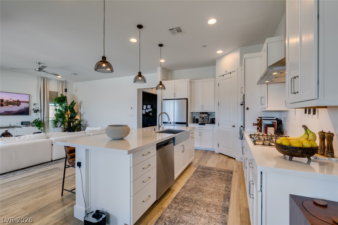 7514 Hadnot Street Las Vegas NV 89166