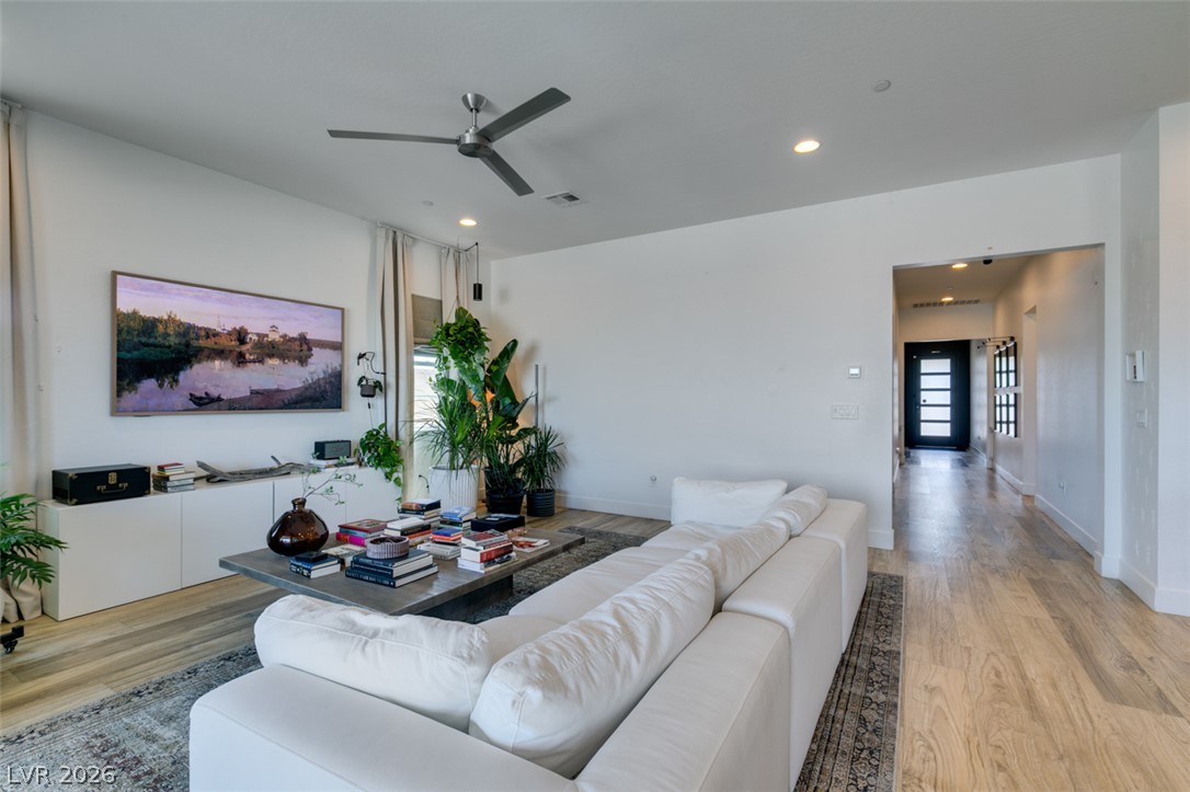 7514 Hadnot Street Las Vegas NV 89166