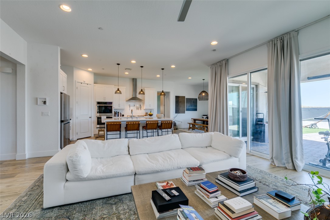 7514 Hadnot Street Las Vegas NV 89166