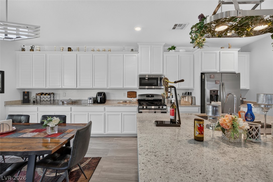 1824 Redland Ridge Street Henderson NV 89002