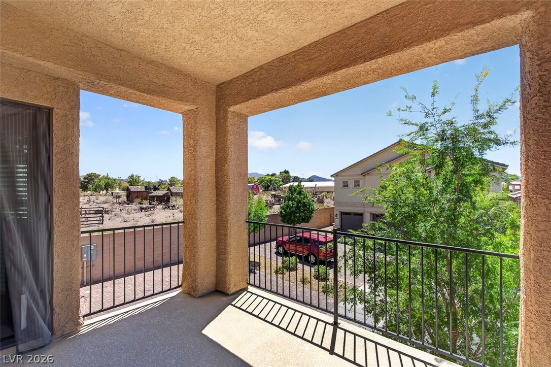 1824 Redland Ridge Street Henderson NV 89002
