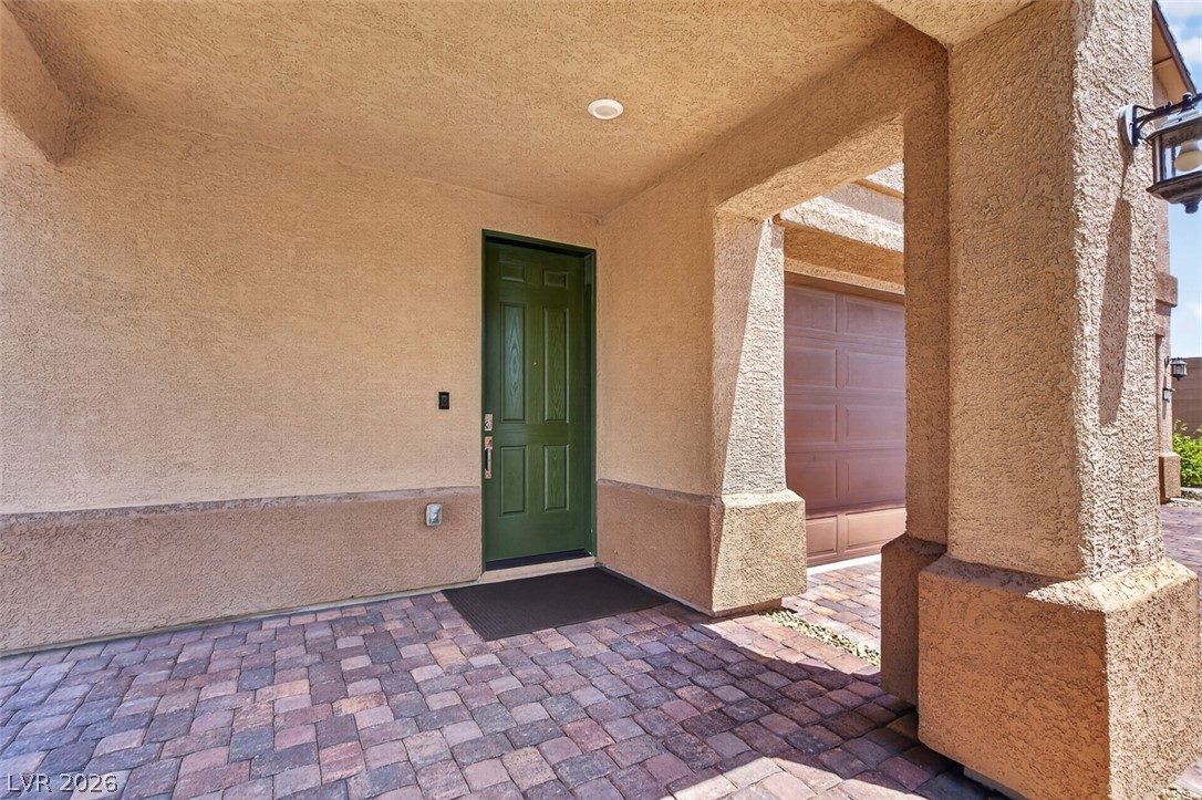 1824 Redland Ridge Street Henderson NV 89002