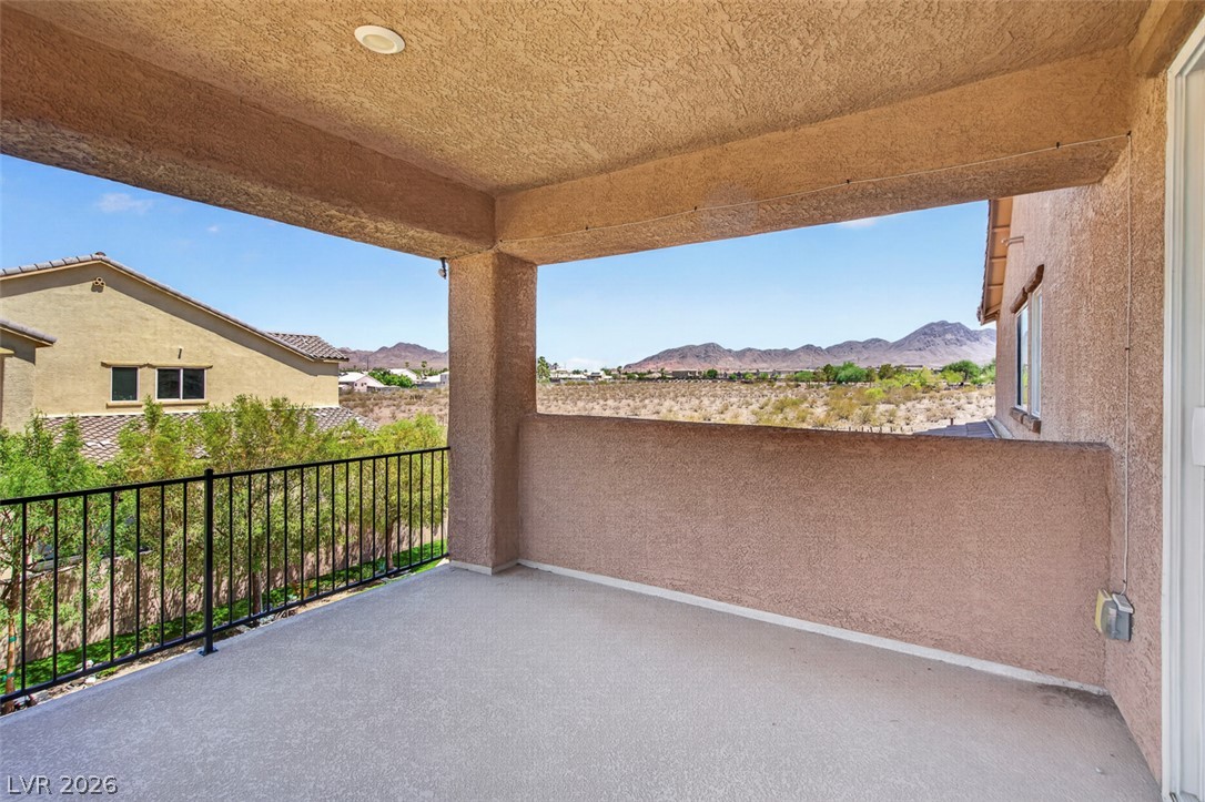 1824 Redland Ridge Street Henderson NV 89002