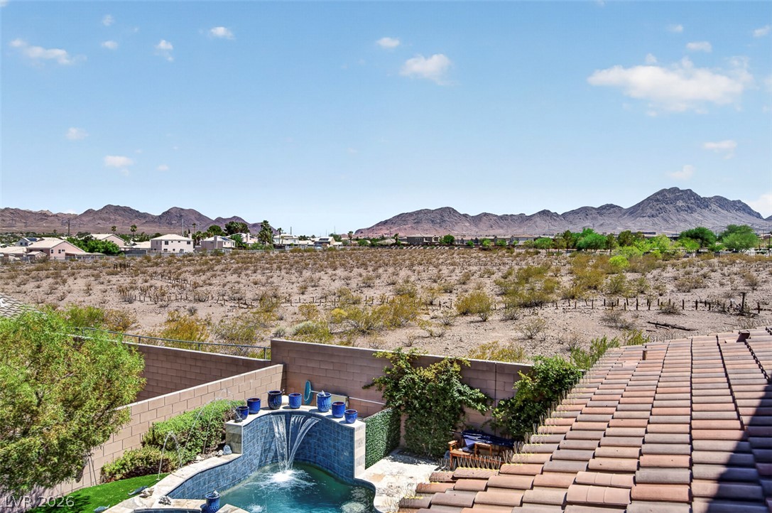 1824 Redland Ridge Street Henderson NV 89002