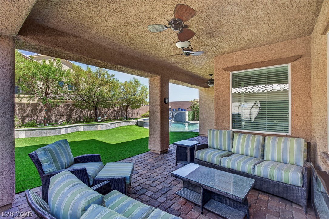 1824 Redland Ridge Street Henderson NV 89002