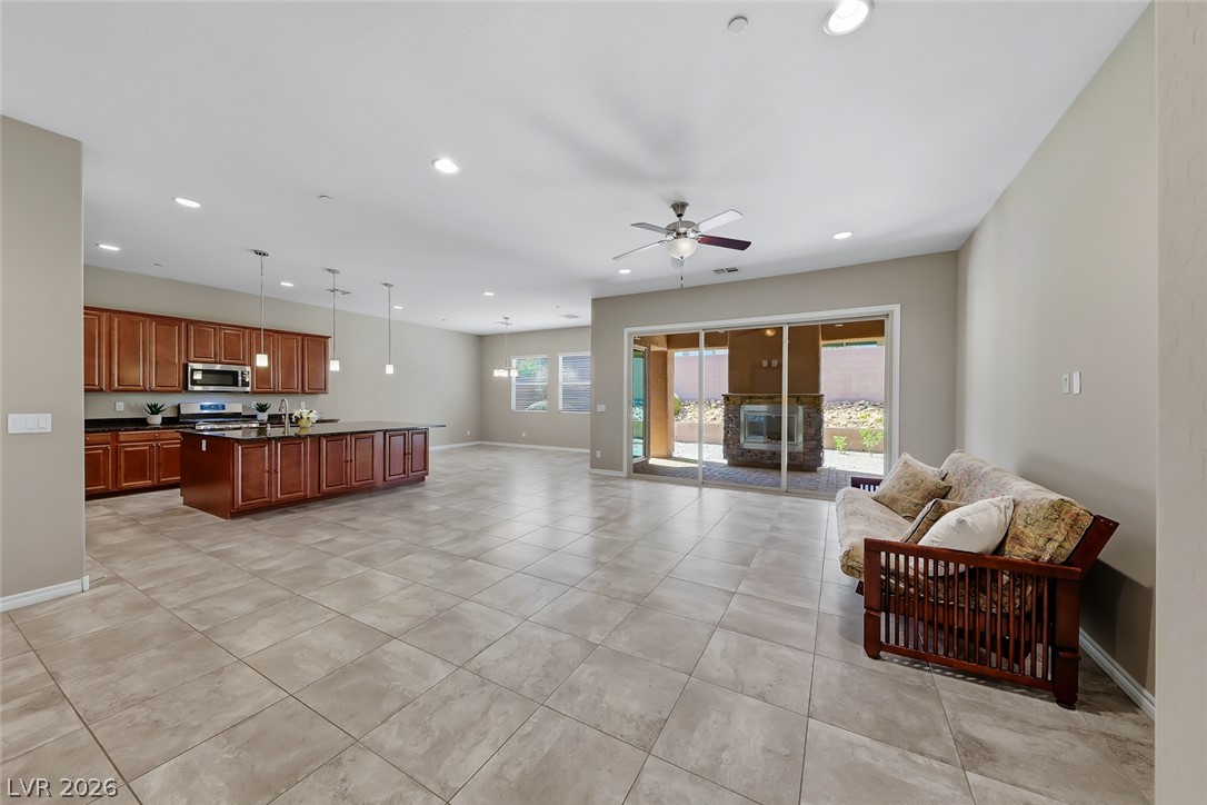 501 Wildflower Avenue Henderson NV 89011