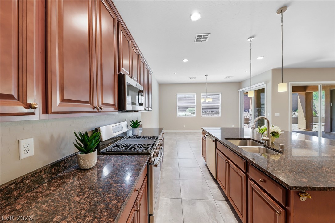 501 Wildflower Avenue Henderson NV 89011