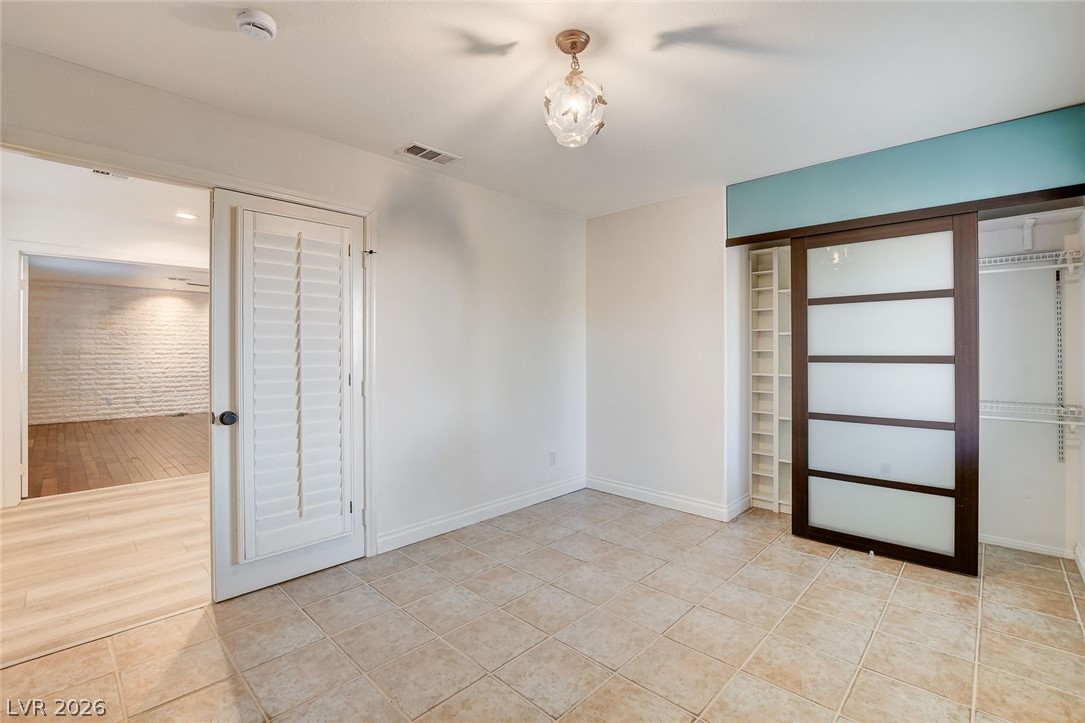 9900 Long Cattle Avenue Las Vegas NV 89117
