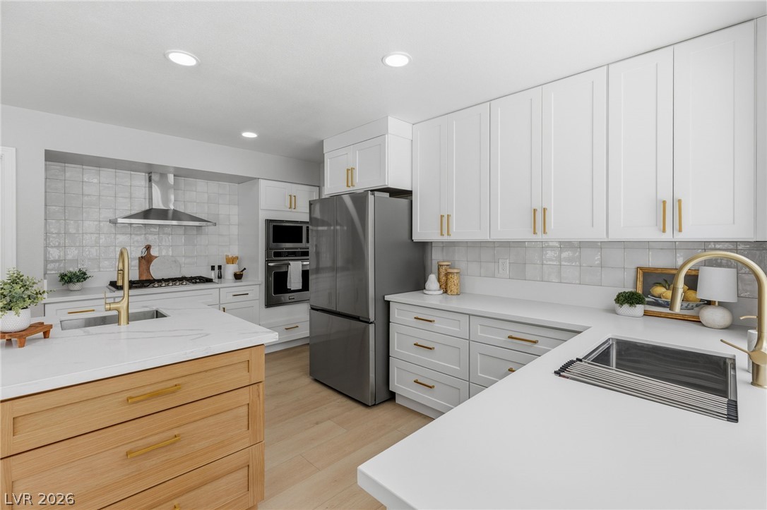 9725 Cascade Falls Avenue Las Vegas NV 89117