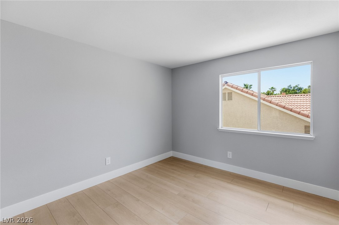 9725 Cascade Falls Avenue Las Vegas NV 89117