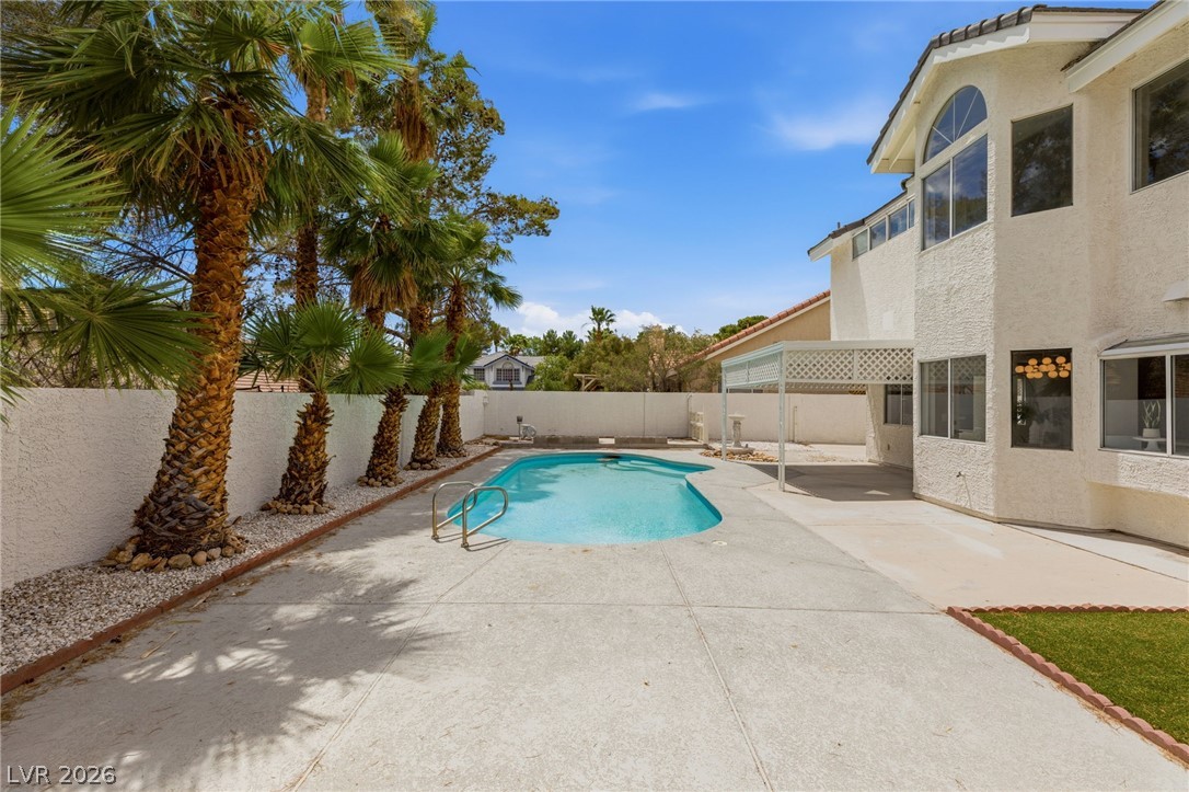 9725 Cascade Falls Avenue Las Vegas NV 89117