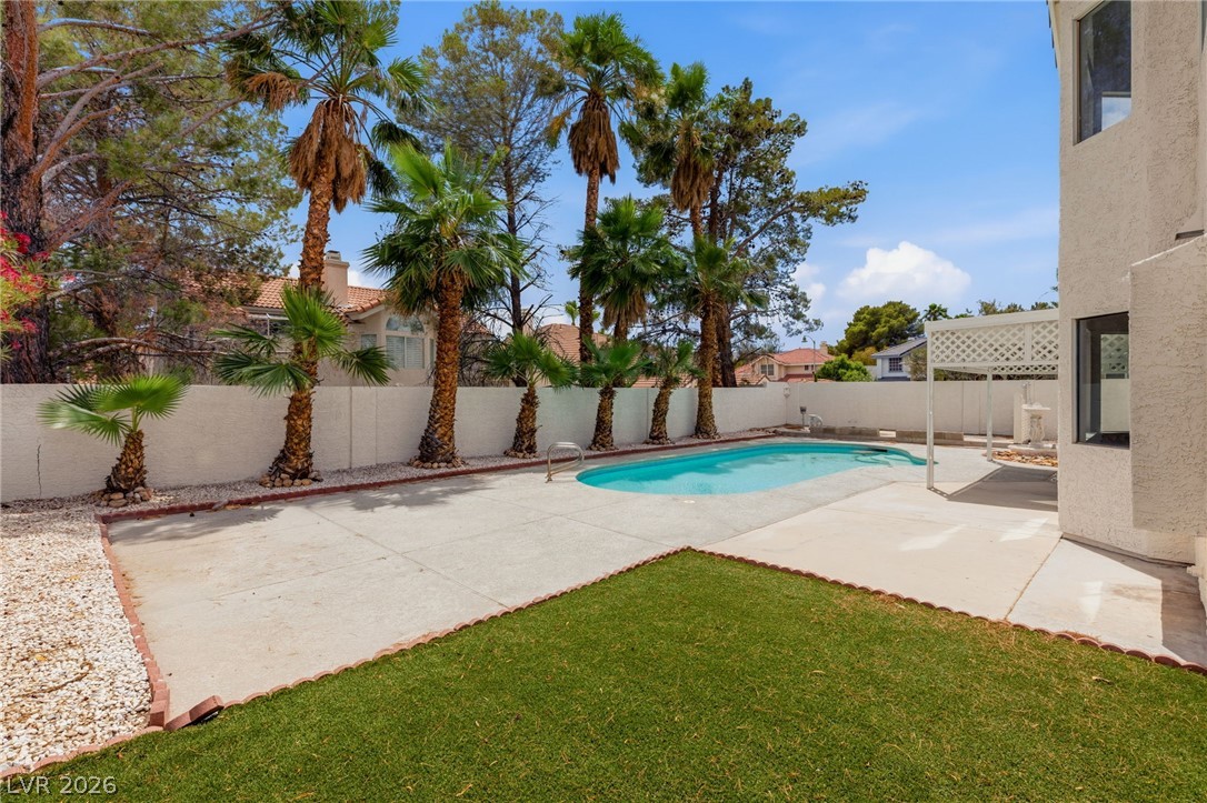 9725 Cascade Falls Avenue Las Vegas NV 89117