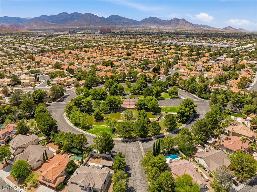 9725 Cascade Falls Avenue Las Vegas NV 89117